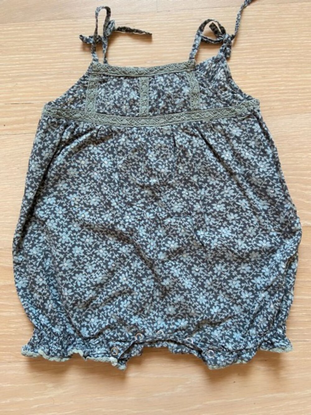 Blanc D'Isere, French brand, Baby romper, 6 Months, navy with blue/grey floral